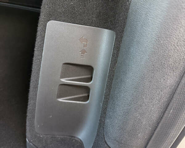 Серый Мерседес Б-класс, объемом двигателя 1.99 л и пробегом 288 тыс. км за 7000 $, фото 70 на Automoto.ua