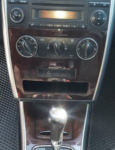 Сірий Мерседес Б-клас, об'ємом двигуна 1.99 л та пробігом 208 тис. км за 7600 $, фото 12 на Automoto.ua