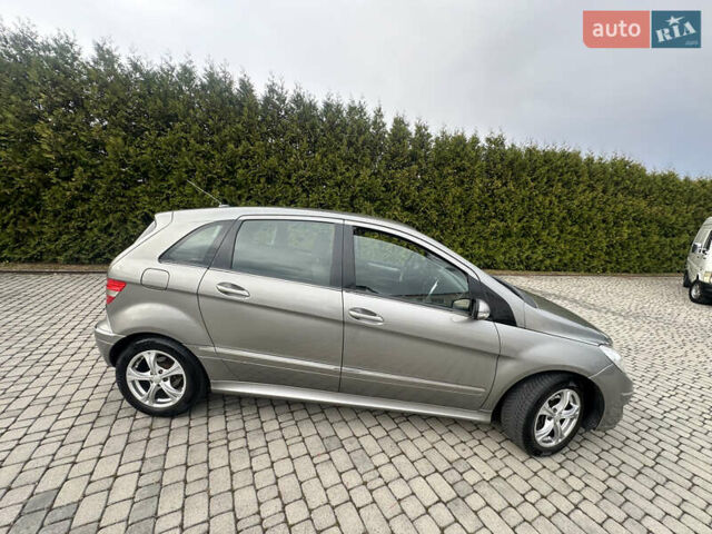 Сірий Мерседес Б-клас, об'ємом двигуна 1.99 л та пробігом 265 тис. км за 5700 $, фото 13 на Automoto.ua