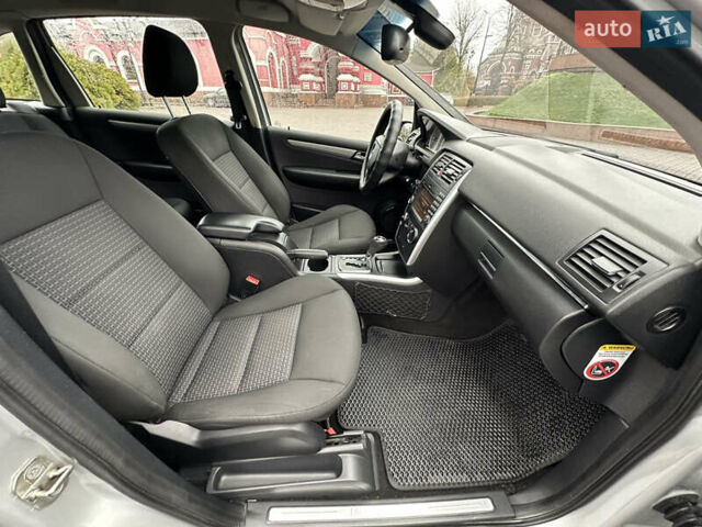 Серый Мерседес Б-класс, объемом двигателя 1.7 л и пробегом 237 тыс. км за 6600 $, фото 22 на Automoto.ua