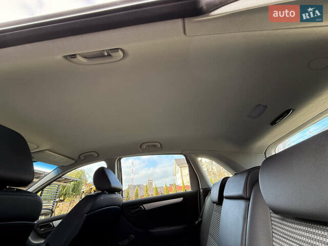 Серый Мерседес Б-класс, объемом двигателя 1.99 л и пробегом 288 тыс. км за 7000 $, фото 67 на Automoto.ua