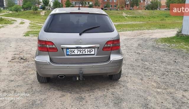 Серый Мерседес Б-класс, объемом двигателя 1.99 л и пробегом 281 тыс. км за 6600 $, фото 2 на Automoto.ua