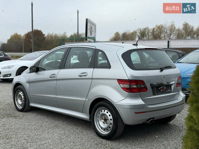 Сірий Мерседес Б-клас, об'ємом двигуна 2 л та пробігом 253 тис. км за 6900 $, фото 8 на Automoto.ua