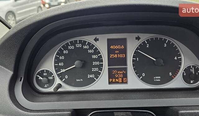 Сірий Мерседес Б-клас, об'ємом двигуна 1.99 л та пробігом 258 тис. км за 6650 $, фото 3 на Automoto.ua