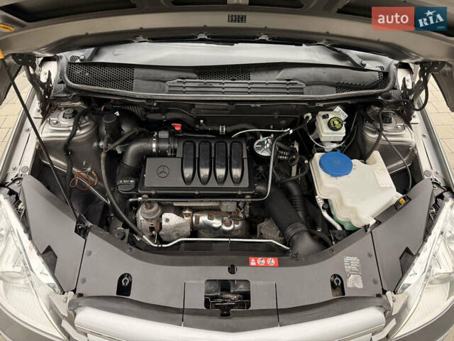 Серый Мерседес Б-класс, объемом двигателя 1.99 л и пробегом 288 тыс. км за 7000 $, фото 108 на Automoto.ua