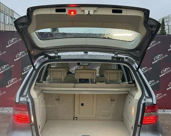 Серый Мерседес Б-класс, объемом двигателя 2 л и пробегом 211 тыс. км за 8500 $, фото 10 на Automoto.ua