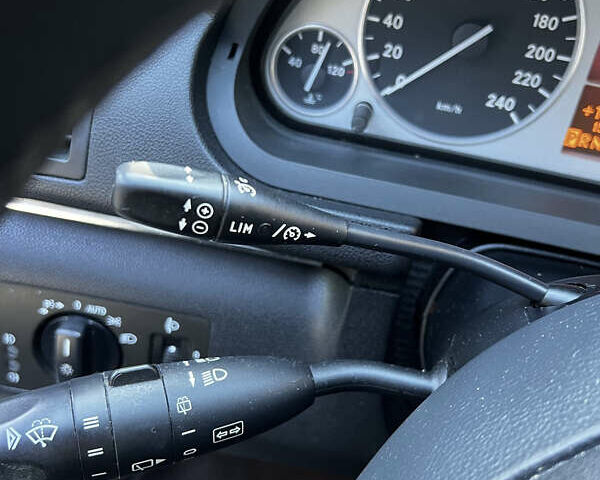 Серый Мерседес Б-класс, объемом двигателя 1.7 л и пробегом 217 тыс. км за 6900 $, фото 13 на Automoto.ua