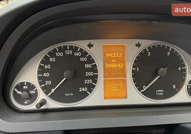 Серый Мерседес Б-класс, объемом двигателя 1.99 л и пробегом 270 тыс. км за 6500 $, фото 15 на Automoto.ua