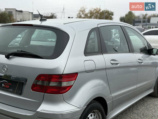 Сірий Мерседес Б-клас, об'ємом двигуна 2 л та пробігом 253 тис. км за 6900 $, фото 6 на Automoto.ua