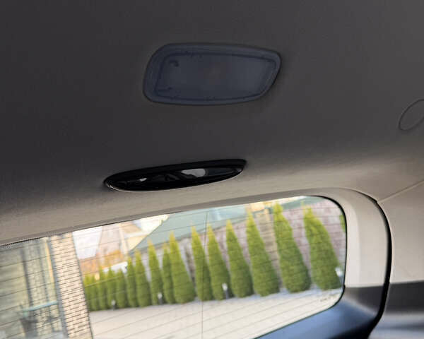 Серый Мерседес Б-класс, объемом двигателя 1.99 л и пробегом 288 тыс. км за 7000 $, фото 86 на Automoto.ua