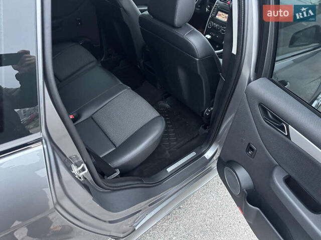 Сірий Мерседес Б-клас, об'ємом двигуна 1.7 л та пробігом 205 тис. км за 9100 $, фото 53 на Automoto.ua