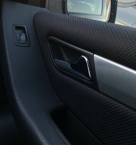 Серый Мерседес Б-класс, объемом двигателя 1.5 л и пробегом 133 тыс. км за 7000 $, фото 36 на Automoto.ua