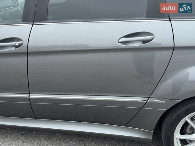 Сірий Мерседес Б-клас, об'ємом двигуна 1.7 л та пробігом 205 тис. км за 9100 $, фото 6 на Automoto.ua