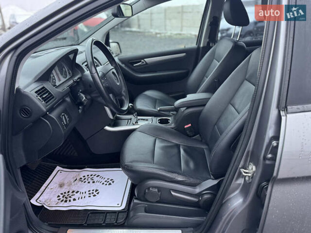 Серый Мерседес Б-класс, объемом двигателя 1.7 л и пробегом 219 тыс. км за 8250 $, фото 16 на Automoto.ua