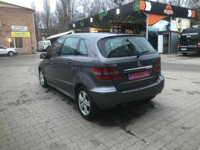 Серый Мерседес Б-класс, объемом двигателя 1.7 л и пробегом 224 тыс. км за 6450 $, фото 2 на Automoto.ua