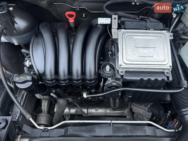 Сірий Мерседес Б-клас, об'ємом двигуна 1.7 л та пробігом 205 тис. км за 9100 $, фото 67 на Automoto.ua