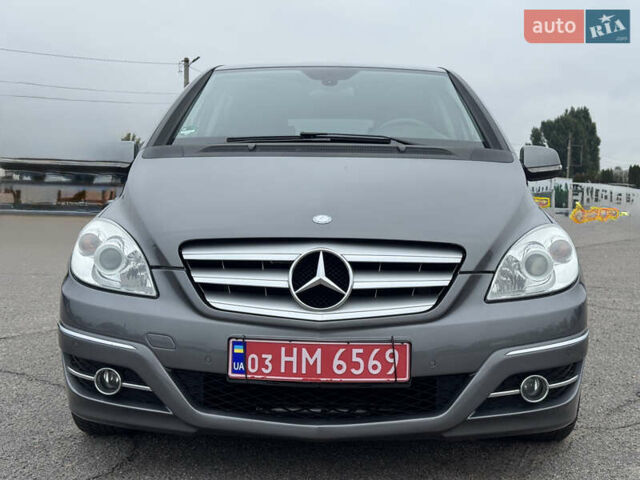 Сірий Мерседес Б-клас, об'ємом двигуна 1.7 л та пробігом 205 тис. км за 9100 $, фото 14 на Automoto.ua