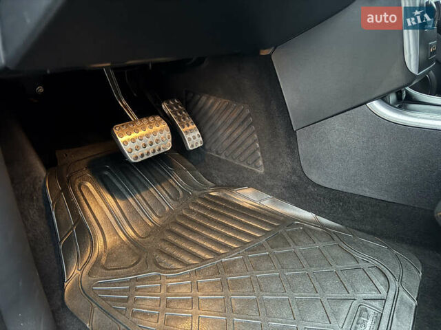 Сірий Мерседес Б-клас, об'ємом двигуна 1.7 л та пробігом 205 тис. км за 9100 $, фото 41 на Automoto.ua