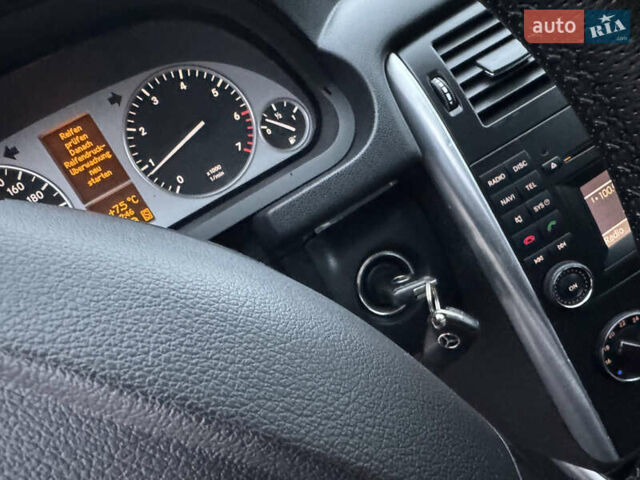 Сірий Мерседес Б-клас, об'ємом двигуна 1.7 л та пробігом 205 тис. км за 9100 $, фото 30 на Automoto.ua