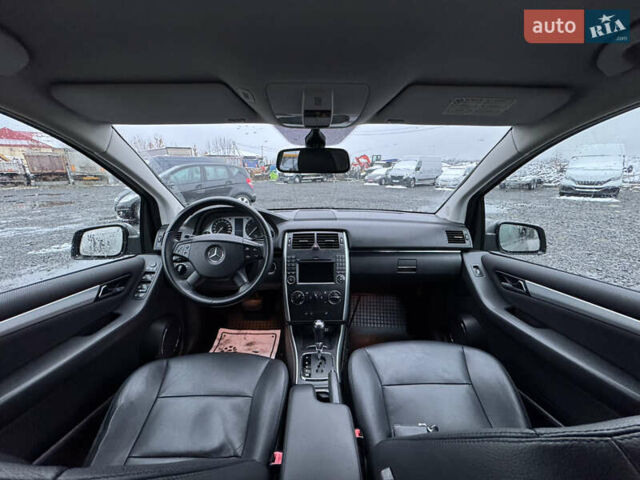 Серый Мерседес Б-класс, объемом двигателя 1.7 л и пробегом 219 тыс. км за 8250 $, фото 25 на Automoto.ua