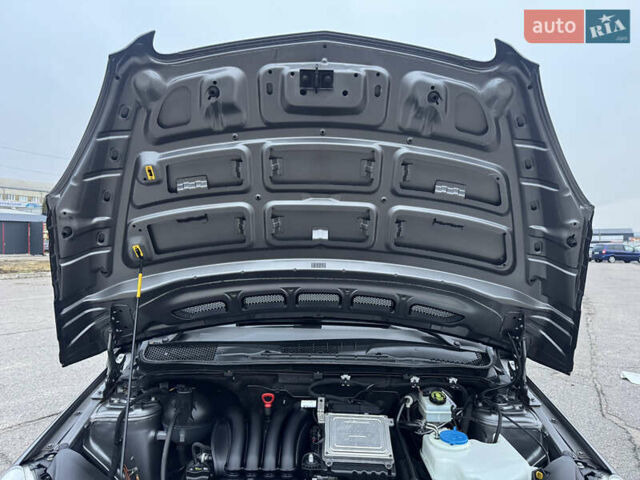 Сірий Мерседес Б-клас, об'ємом двигуна 1.7 л та пробігом 205 тис. км за 9100 $, фото 64 на Automoto.ua