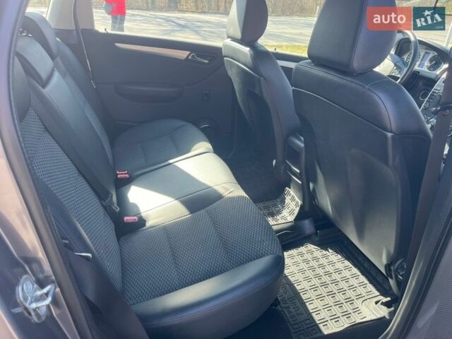 Серый Мерседес Б-класс, объемом двигателя 2.03 л и пробегом 151 тыс. км за 7999 $, фото 9 на Automoto.ua