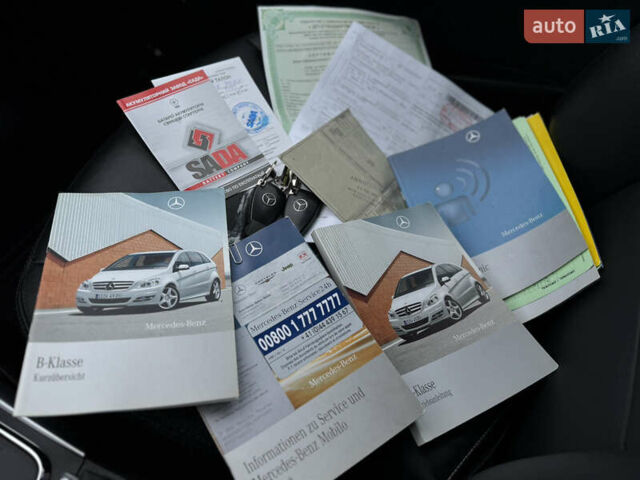 Серый Мерседес Б-класс, объемом двигателя 1.7 л и пробегом 219 тыс. км за 8250 $, фото 33 на Automoto.ua