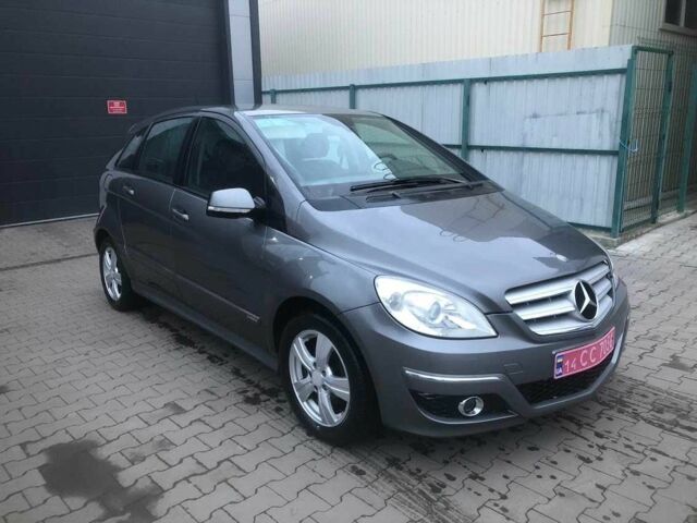 Серый Мерседес Б-класс, объемом двигателя 1.7 л и пробегом 224 тыс. км за 6450 $, фото 1 на Automoto.ua