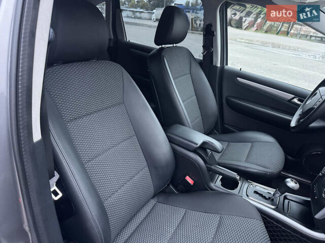 Сірий Мерседес Б-клас, об'ємом двигуна 1.7 л та пробігом 205 тис. км за 9100 $, фото 58 на Automoto.ua