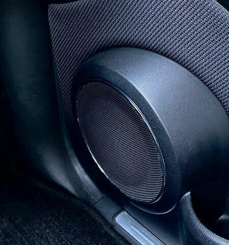 Серый Мерседес Б-класс, объемом двигателя 1.5 л и пробегом 133 тыс. км за 7000 $, фото 39 на Automoto.ua