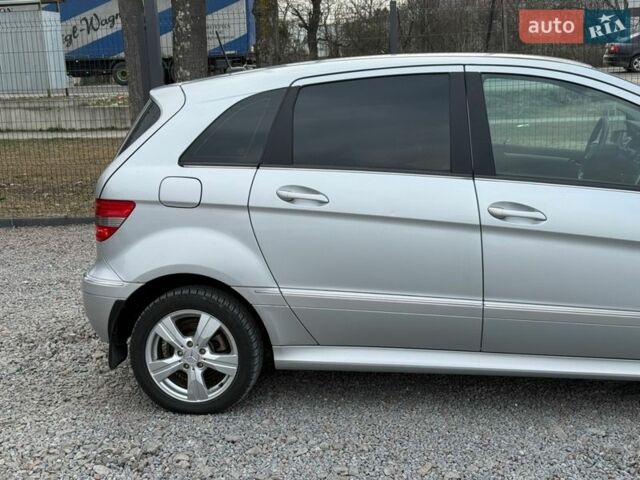 Сірий Мерседес Б-клас, об'ємом двигуна 2.03 л та пробігом 258 тис. км за 4999 $, фото 13 на Automoto.ua