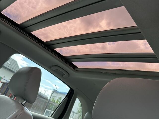 Серый Мерседес Б-класс, объемом двигателя 2 л и пробегом 220 тыс. км за 6800 $, фото 6 на Automoto.ua