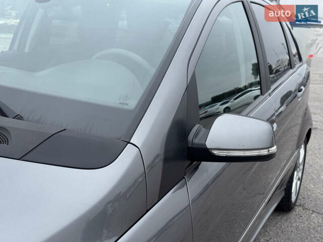 Сірий Мерседес Б-клас, об'ємом двигуна 1.7 л та пробігом 205 тис. км за 9100 $, фото 18 на Automoto.ua