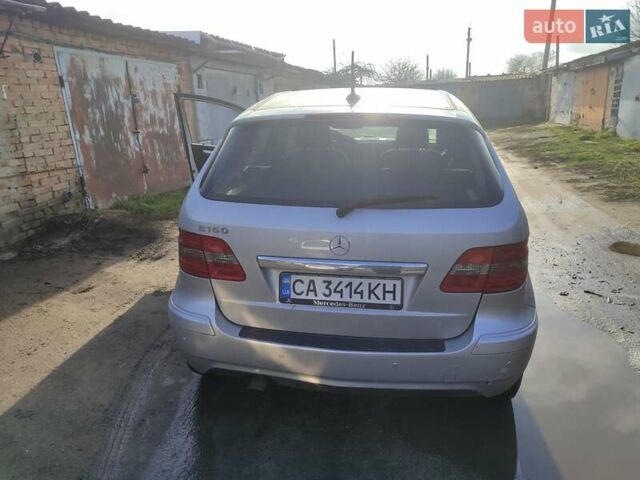 Серый Мерседес Б-класс, объемом двигателя 1.5 л и пробегом 208 тыс. км за 4500 $, фото 1 на Automoto.ua