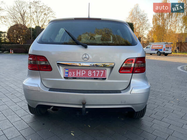 Серый Мерседес Б-класс, объемом двигателя 1.5 л и пробегом 133 тыс. км за 7000 $, фото 8 на Automoto.ua
