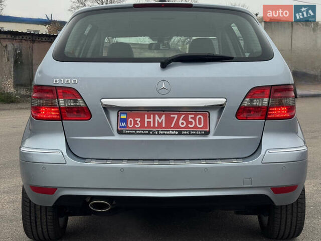 Серый Мерседес Б-класс, объемом двигателя 1.7 л и пробегом 119 тыс. км за 8900 $, фото 8 на Automoto.ua