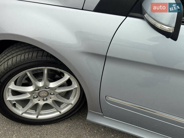Серый Мерседес Б-класс, объемом двигателя 1.7 л и пробегом 119 тыс. км за 8900 $, фото 2 на Automoto.ua
