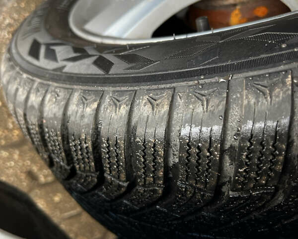 Серый Мерседес Б-класс, объемом двигателя 1.7 л и пробегом 139 тыс. км за 6990 $, фото 14 на Automoto.ua