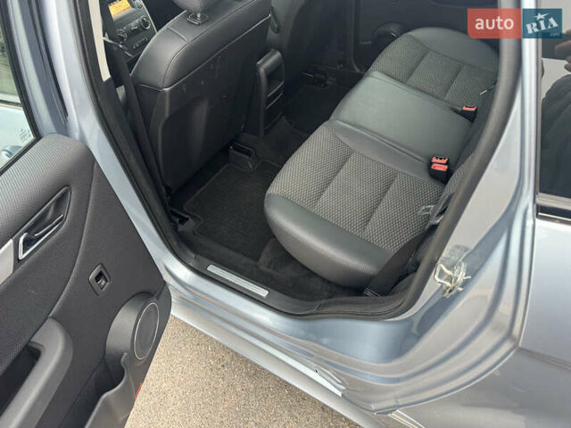 Серый Мерседес Б-класс, объемом двигателя 1.7 л и пробегом 119 тыс. км за 8900 $, фото 45 на Automoto.ua