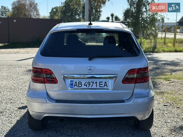 Сірий Мерседес Б-клас, об'ємом двигуна 2 л та пробігом 277 тис. км за 7500 $, фото 15 на Automoto.ua