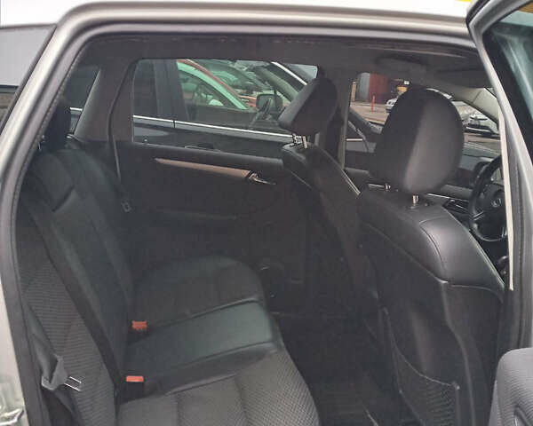 Мерседес Б-класс 2010 в Киеве на Automoto.ua Серый Мерседес Б-класс, объемом двигателя 1.7 л и пробегом 170 тыс. км за 7500 $, фото 7 на Automoto.ua