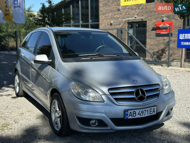 Сірий Мерседес Б-клас, об'ємом двигуна 2 л та пробігом 277 тис. км за 7500 $, фото 1 на Automoto.ua