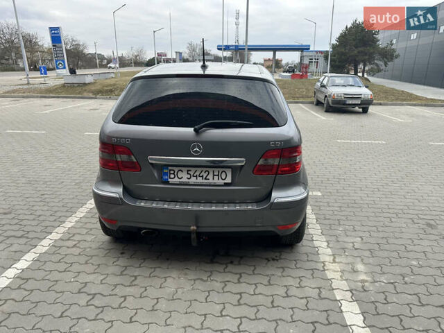 Сірий Мерседес Б-клас, об'ємом двигуна 1.99 л та пробігом 220 тис. км за 8700 $, фото 6 на Automoto.ua