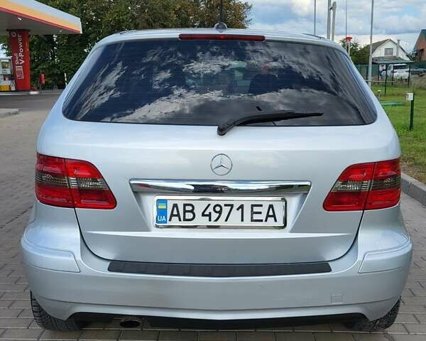 Сірий Мерседес Б-клас, об'ємом двигуна 1.99 л та пробігом 278 тис. км за 7300 $, фото 2 на Automoto.ua