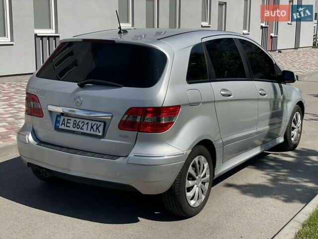 Сірий Мерседес Б-клас, об'ємом двигуна 1.7 л та пробігом 164 тис. км за 6900 $, фото 8 на Automoto.ua