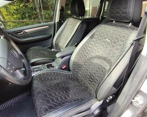 Сірий Мерседес Б-клас, об'ємом двигуна 2.03 л та пробігом 193 тис. км за 9200 $, фото 14 на Automoto.ua