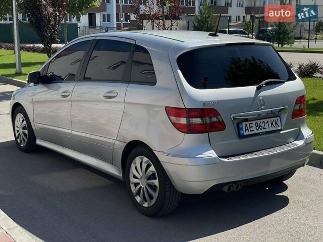 Сірий Мерседес Б-клас, об'ємом двигуна 1.7 л та пробігом 164 тис. км за 6900 $, фото 9 на Automoto.ua