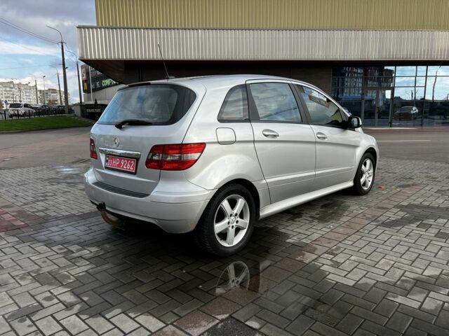 Серый Мерседес Б-класс, объемом двигателя 1.7 л и пробегом 139 тыс. км за 6990 $, фото 2 на Automoto.ua