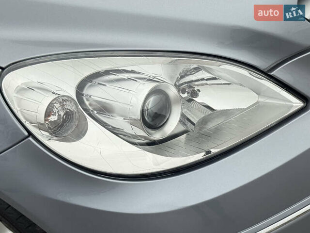 Серый Мерседес Б-класс, объемом двигателя 1.7 л и пробегом 119 тыс. км за 8900 $, фото 19 на Automoto.ua