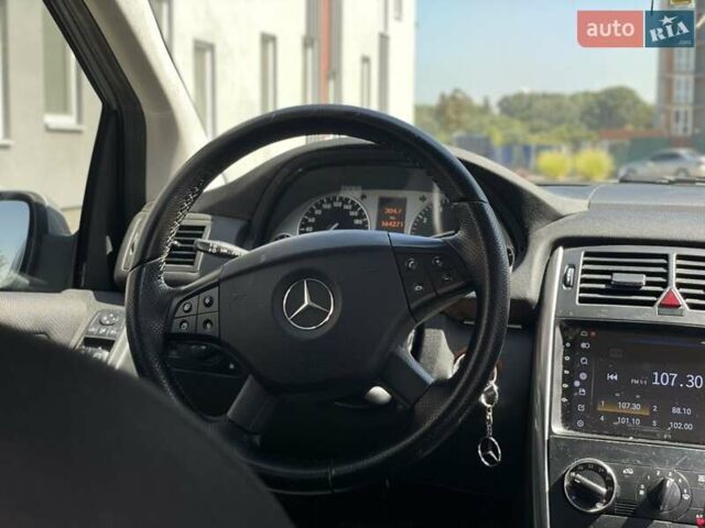Сірий Мерседес Б-клас, об'ємом двигуна 1.7 л та пробігом 164 тис. км за 6900 $, фото 15 на Automoto.ua